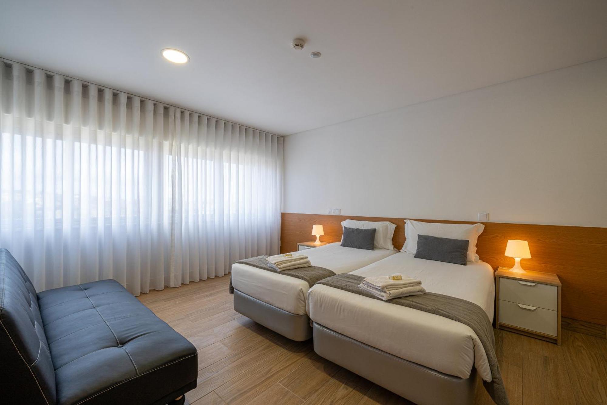Central Suites 3 Сан-Жуан-да-Мадейра Экстерьер фото